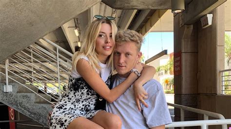 Frances Tiafoe is taking the tennis world by storm and his <b>girlfriend</b>, Ayan Broomfield, is. . Tfue gf